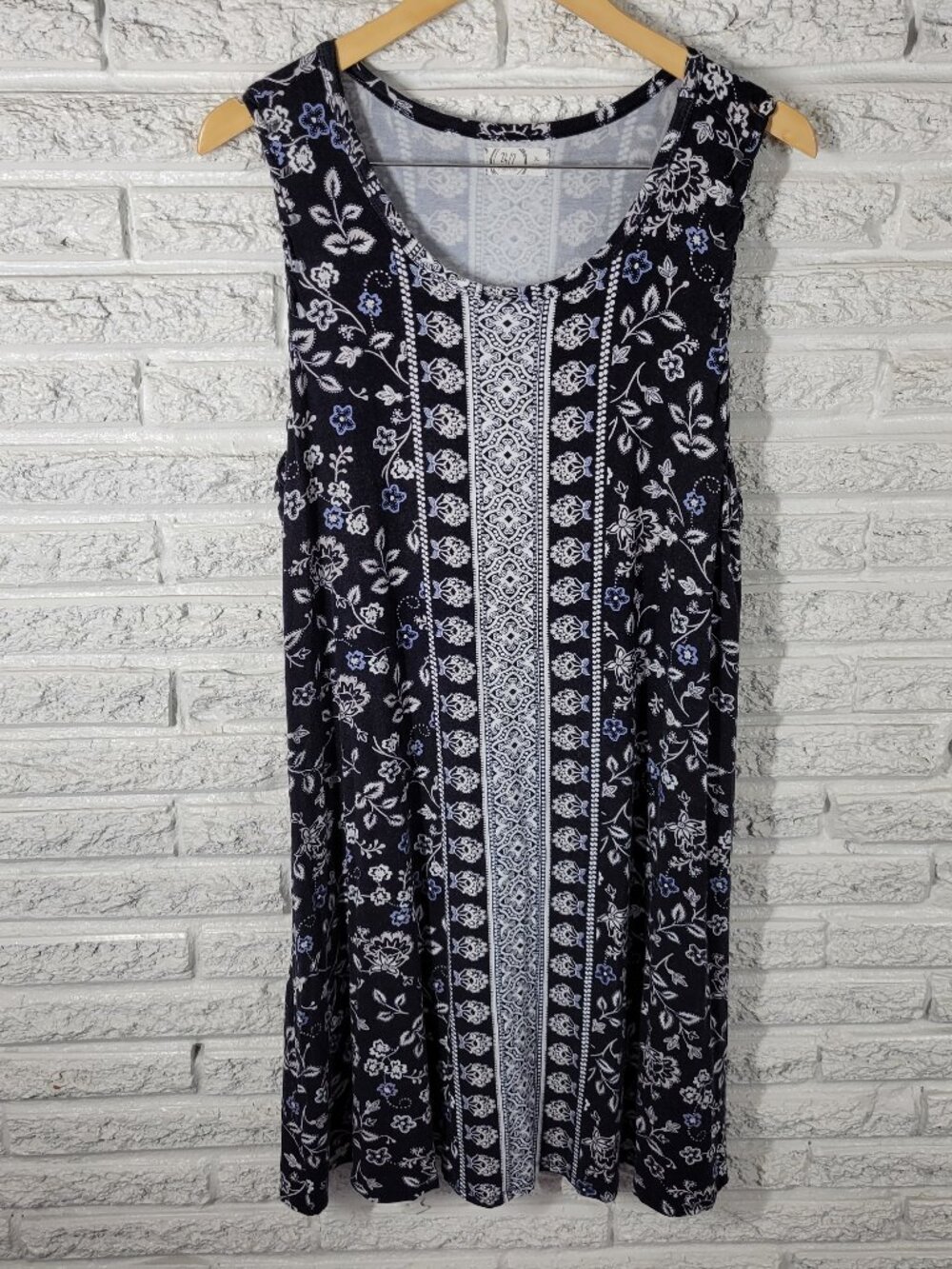 Maurices 24/7 Womens XL Black Blue Floral Tank Mini Dress Rayon Spandex FLO114XE